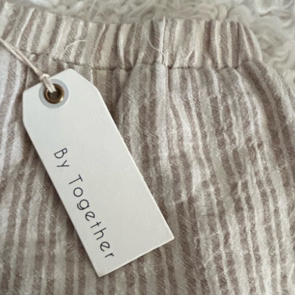 By Together' tan stripped wide leg pants Med w♥️#58 - Picture 3 of 7